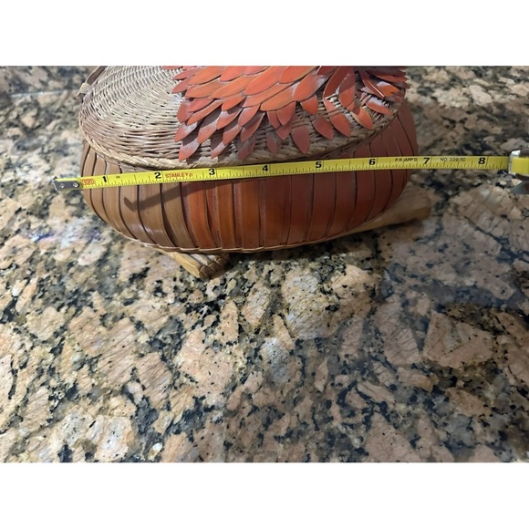 Vintage Shanghai Handicrafts Woven Wicker Wooden Foo Dog Red Lion Basket - Picture 6 of 16